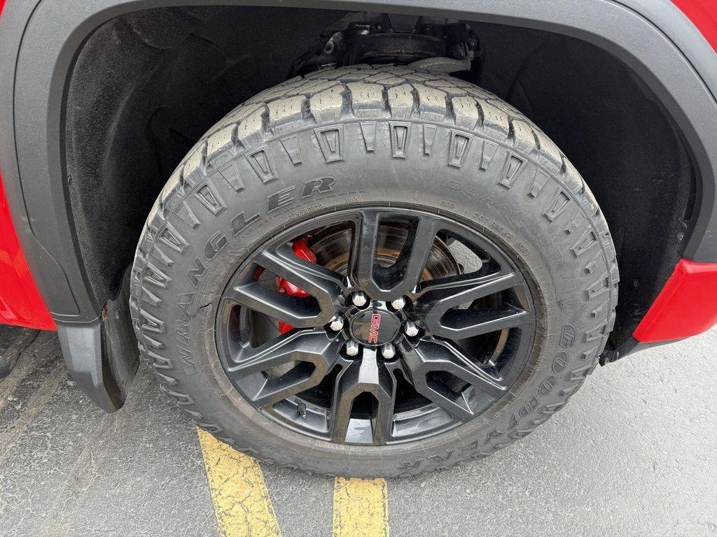 used 2021 GMC Sierra 1500 car, priced at $39,391