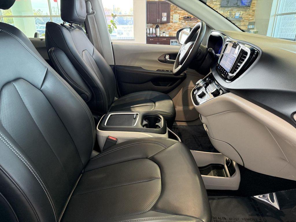 used 2023 Chrysler Pacifica car, priced at $24,891