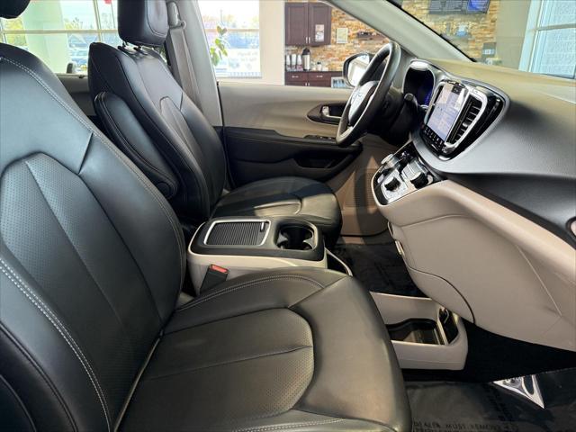 used 2023 Chrysler Pacifica car, priced at $24,991