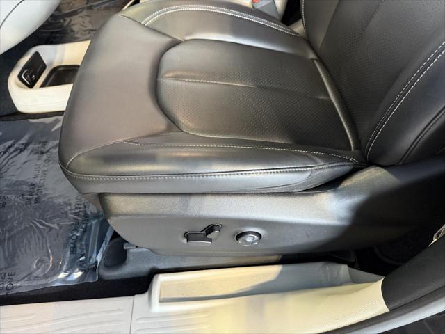 used 2023 Chrysler Pacifica car, priced at $24,991