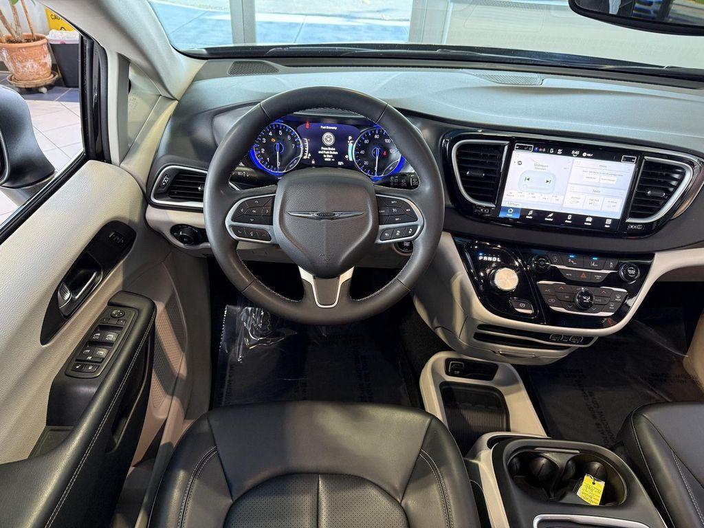 used 2023 Chrysler Pacifica car, priced at $24,891