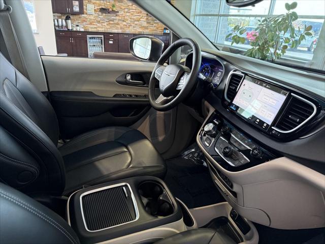used 2023 Chrysler Pacifica car, priced at $24,991