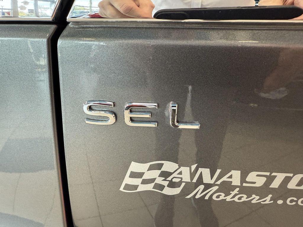 used 2021 Volkswagen Atlas car, priced at $28,991