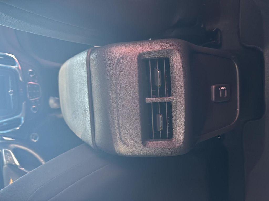 used 2022 Chevrolet Equinox car, priced at $23,391