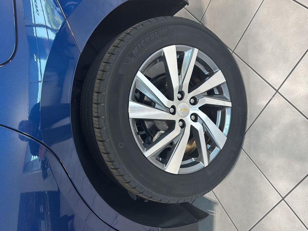 used 2022 Chevrolet Equinox car, priced at $23,391