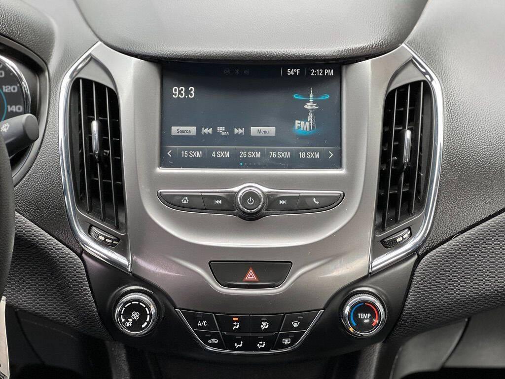 used 2016 Chevrolet Cruze car, priced at $7,995