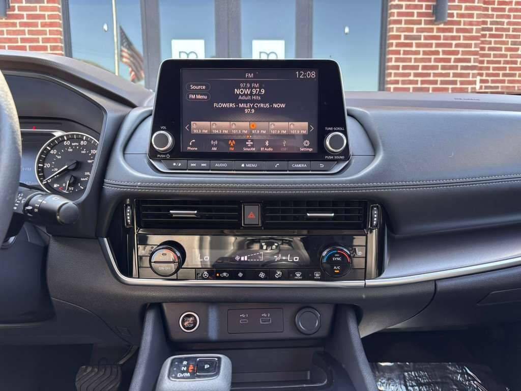 used 2021 Nissan Rogue car, priced at $20,995