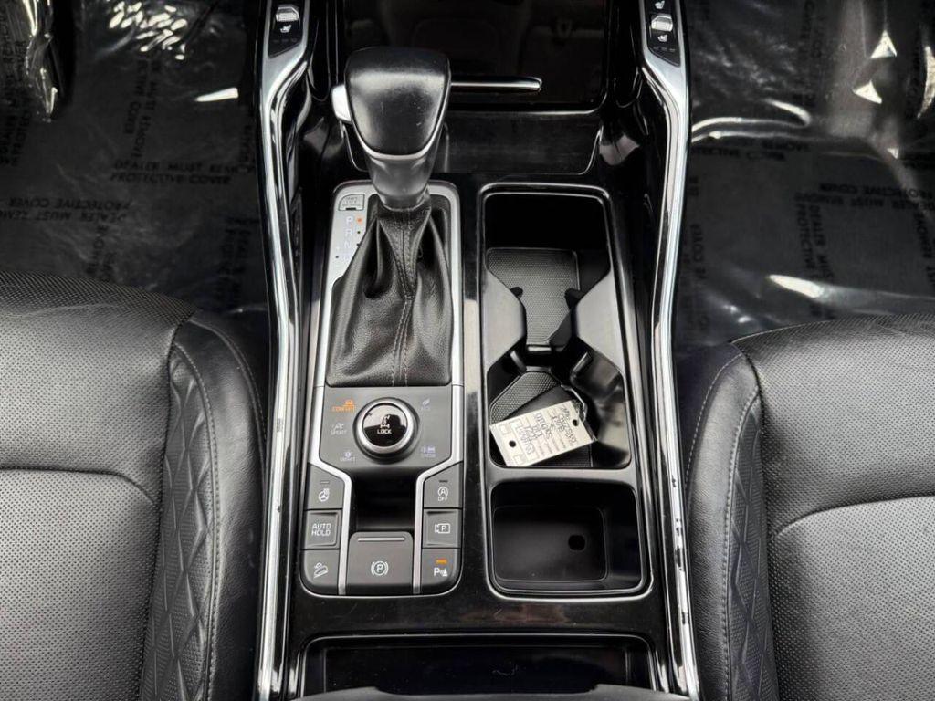 used 2021 Kia Sorento car, priced at $21,995