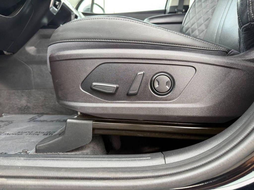 used 2021 Kia Sorento car, priced at $21,995