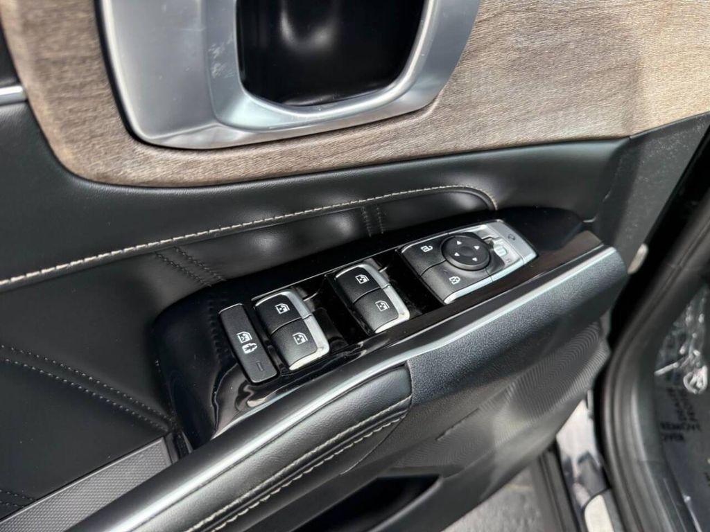 used 2021 Kia Sorento car, priced at $21,995