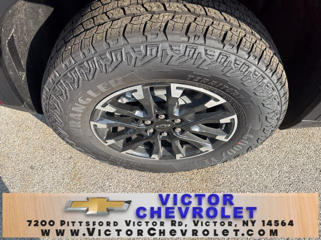 new 2025 Chevrolet Traverse car, priced at $55,050