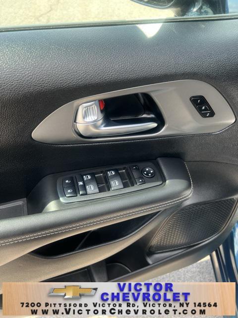 new 2025 Chrysler Pacifica car