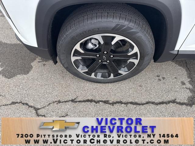 new 2026 Chevrolet Equinox car, priced at $35,295