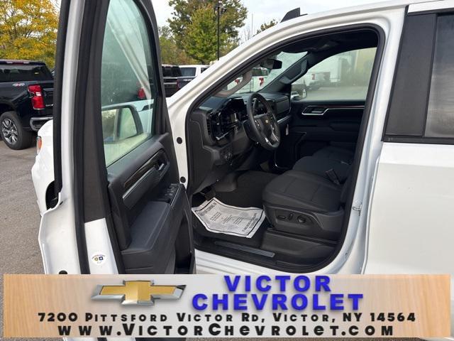 new 2025 Chevrolet Silverado 1500 car, priced at $52,195