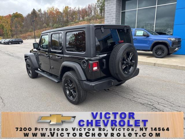 used 2022 Jeep Wrangler Unlimited car, priced at $31,990