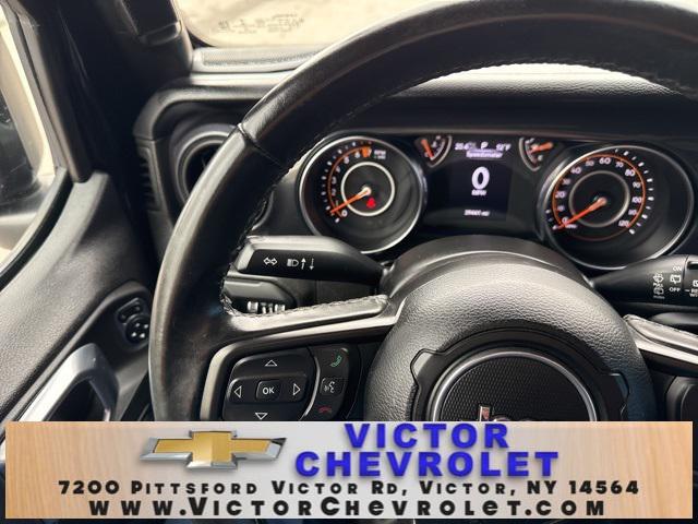 used 2022 Jeep Wrangler Unlimited car, priced at $31,990