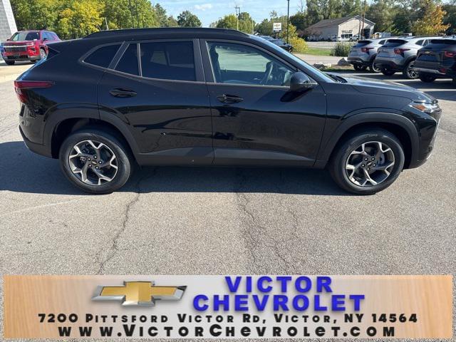 new 2025 Chevrolet Trax car, priced at $25,725
