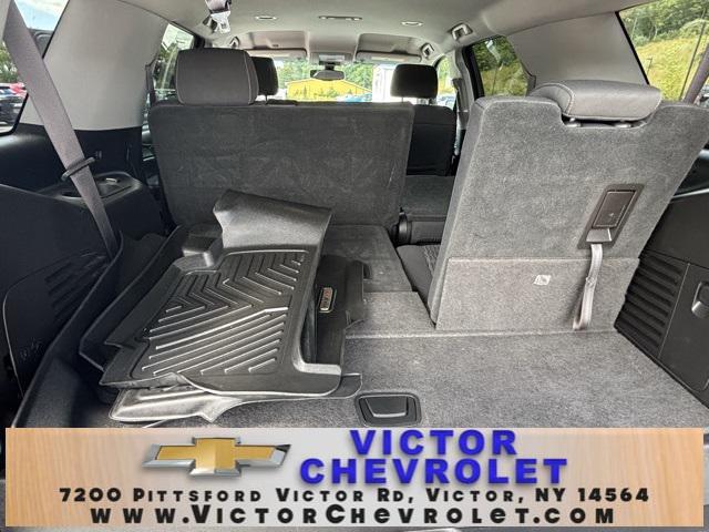 used 2016 GMC Yukon car, priced at $18,990