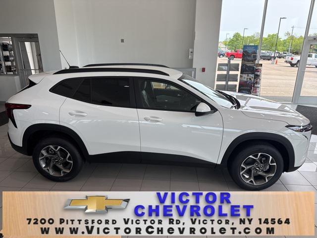 new 2025 Chevrolet Trax car, priced at $24,590