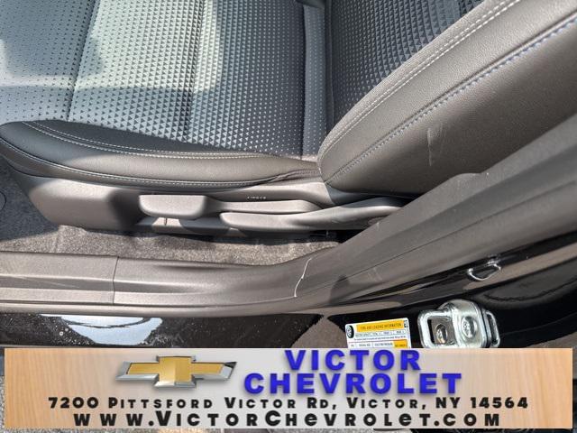 new 2025 Chevrolet Trax car, priced at $24,590