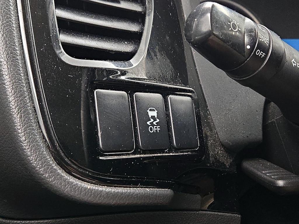 used 2016 Mitsubishi Outlander car, priced at $14,998