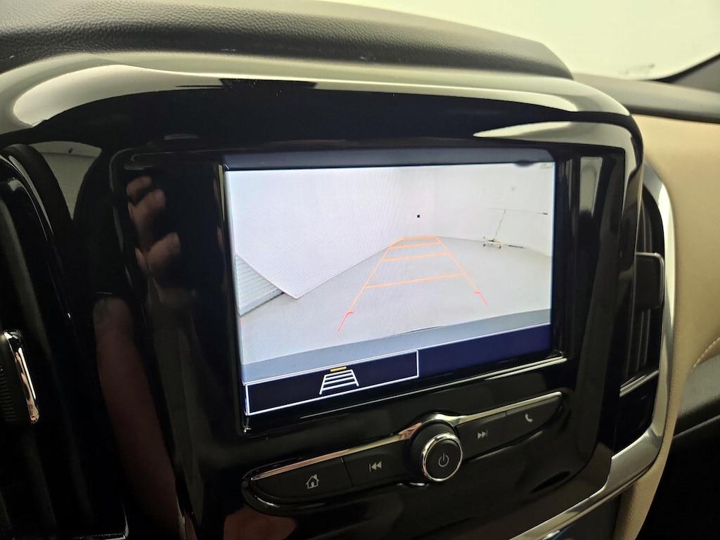 used 2023 Chevrolet Traverse car, priced at $27,998
