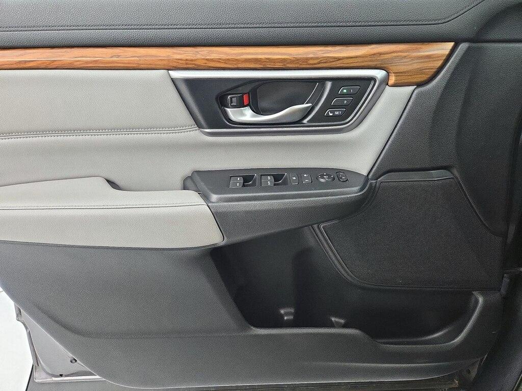 used 2019 Honda CR-V car, priced at $27,998