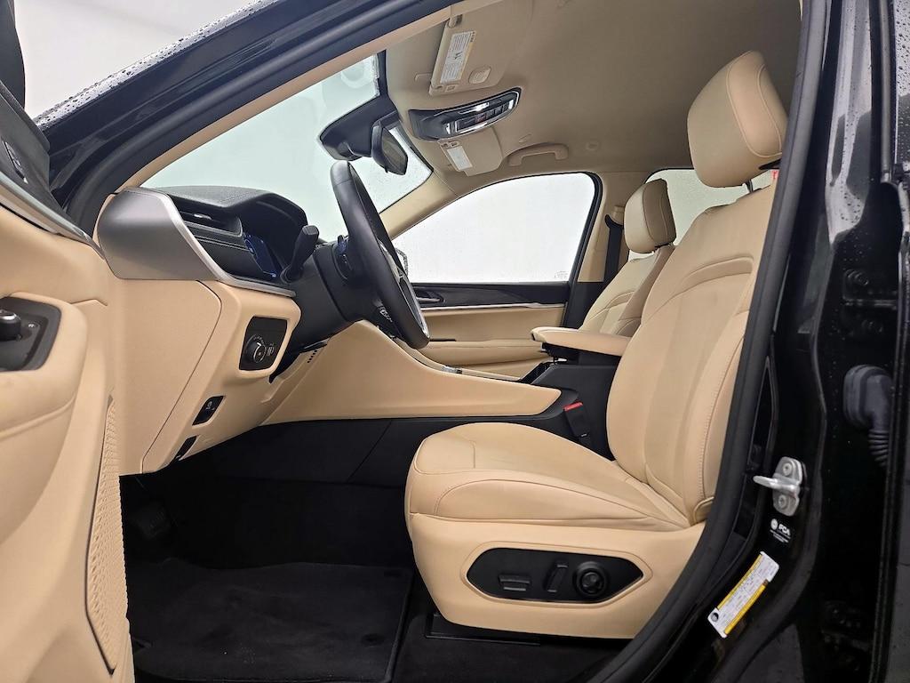 used 2022 Jeep Grand Cherokee car, priced at $31,998