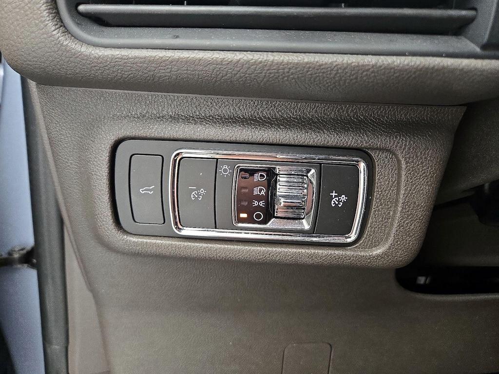 used 2022 Lincoln Corsair car, priced at $28,998