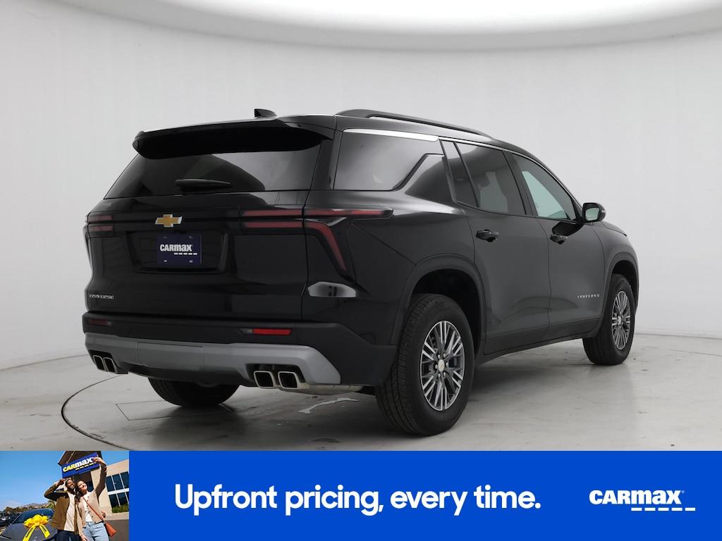 used 2025 Chevrolet Traverse car, priced at $38,998