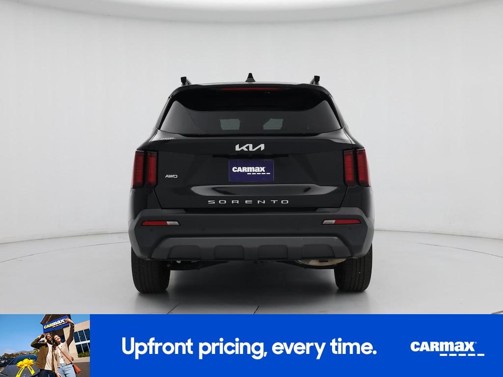 used 2022 Kia Sorento car, priced at $27,998