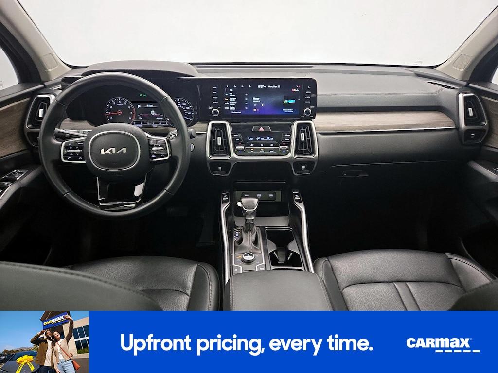 used 2022 Kia Sorento car, priced at $27,998