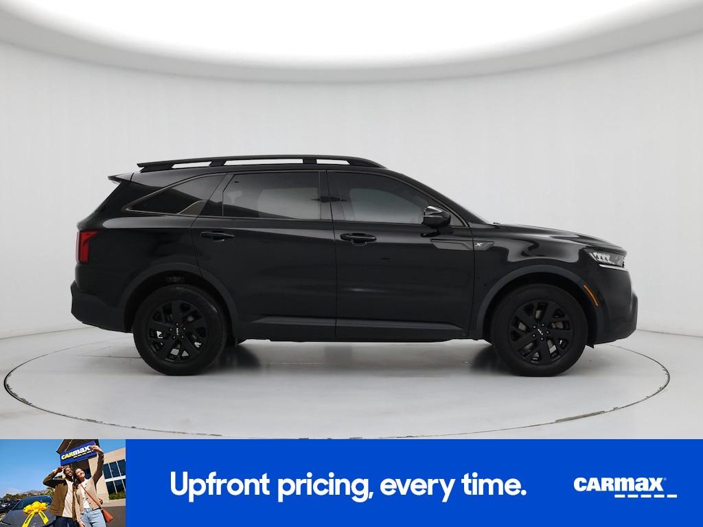 used 2022 Kia Sorento car, priced at $27,998