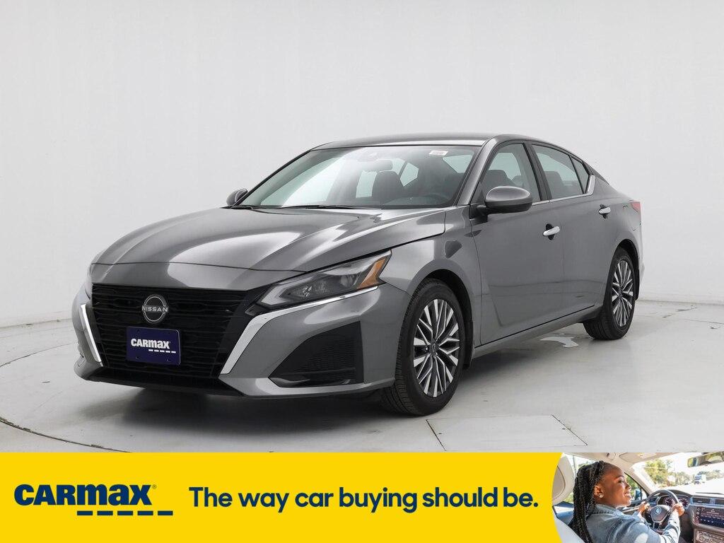 used 2023 Nissan Altima car, priced at $25,998