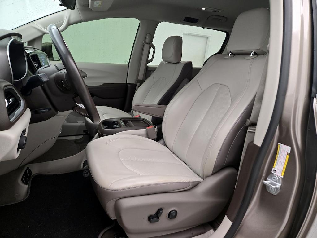 used 2018 Chrysler Pacifica car, priced at $29,998