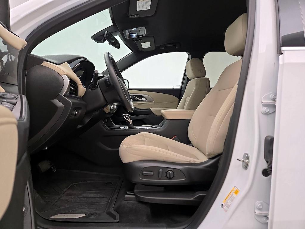 used 2022 Chevrolet Traverse car, priced at $25,998