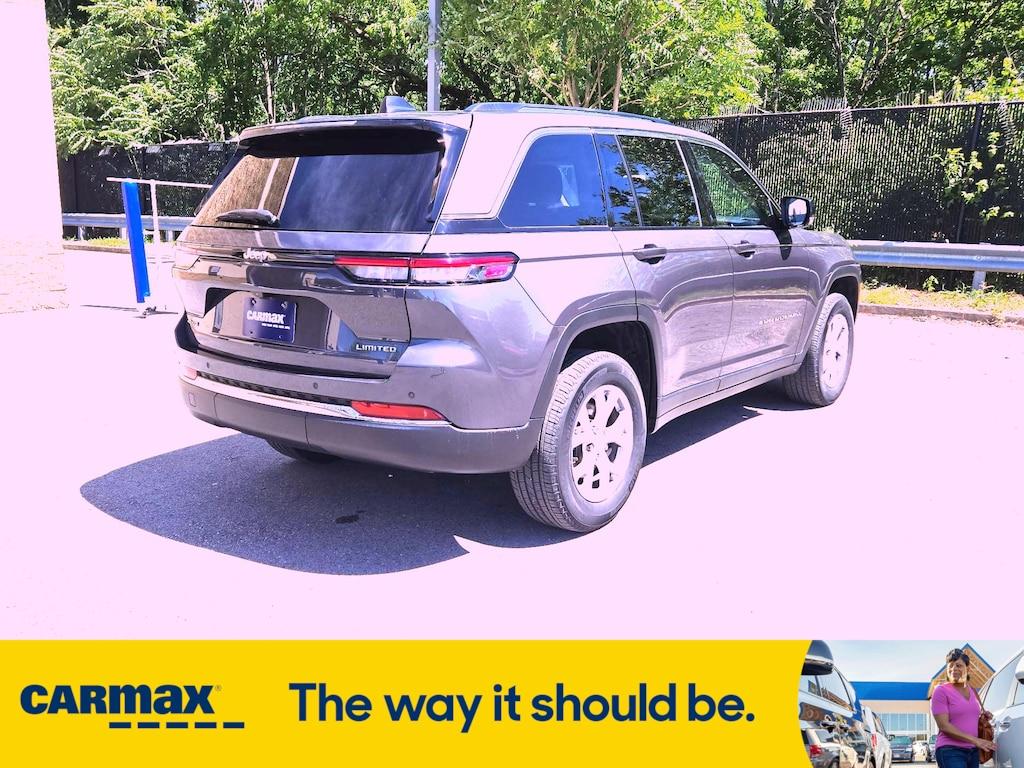 used 2022 Jeep Grand Cherokee car, priced at $32,998
