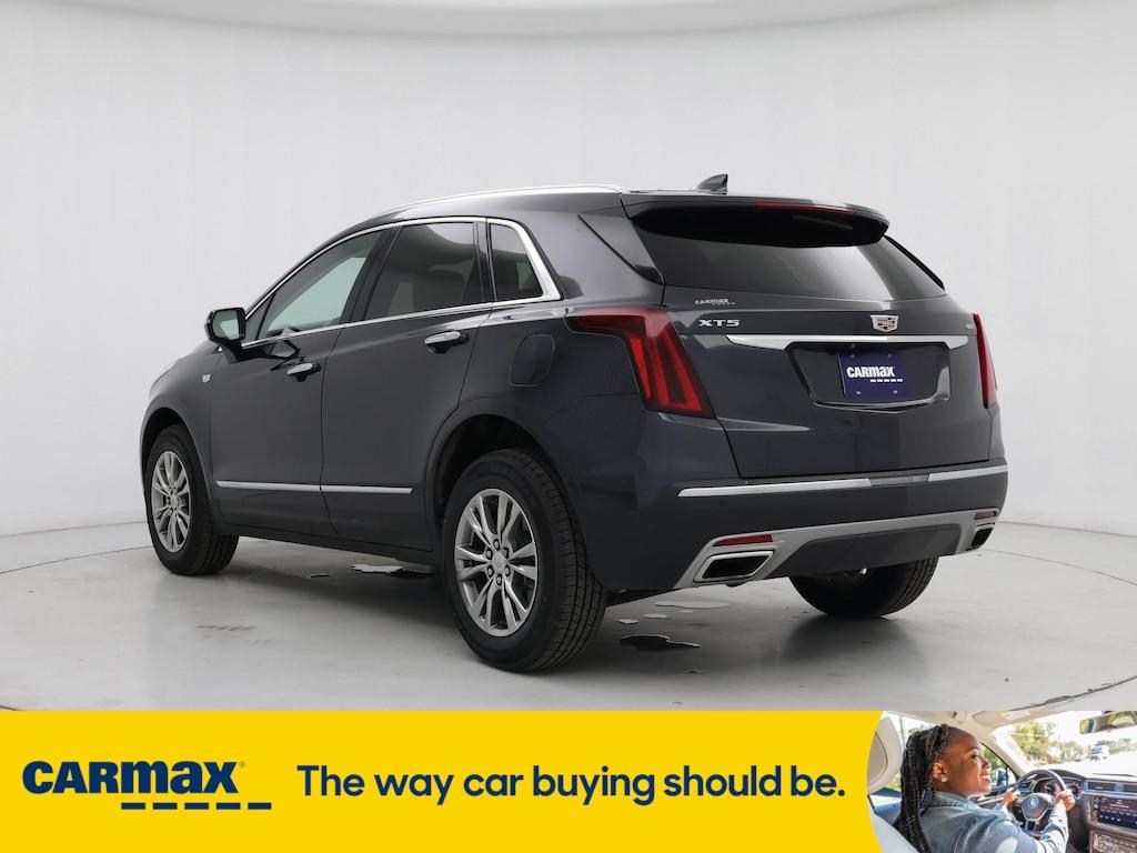 used 2021 Cadillac XT5 car, priced at $27,998