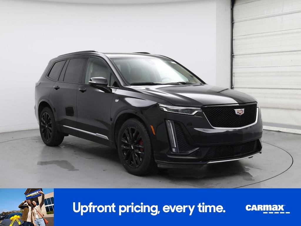 used 2022 Cadillac XT6 car, priced at $38,998