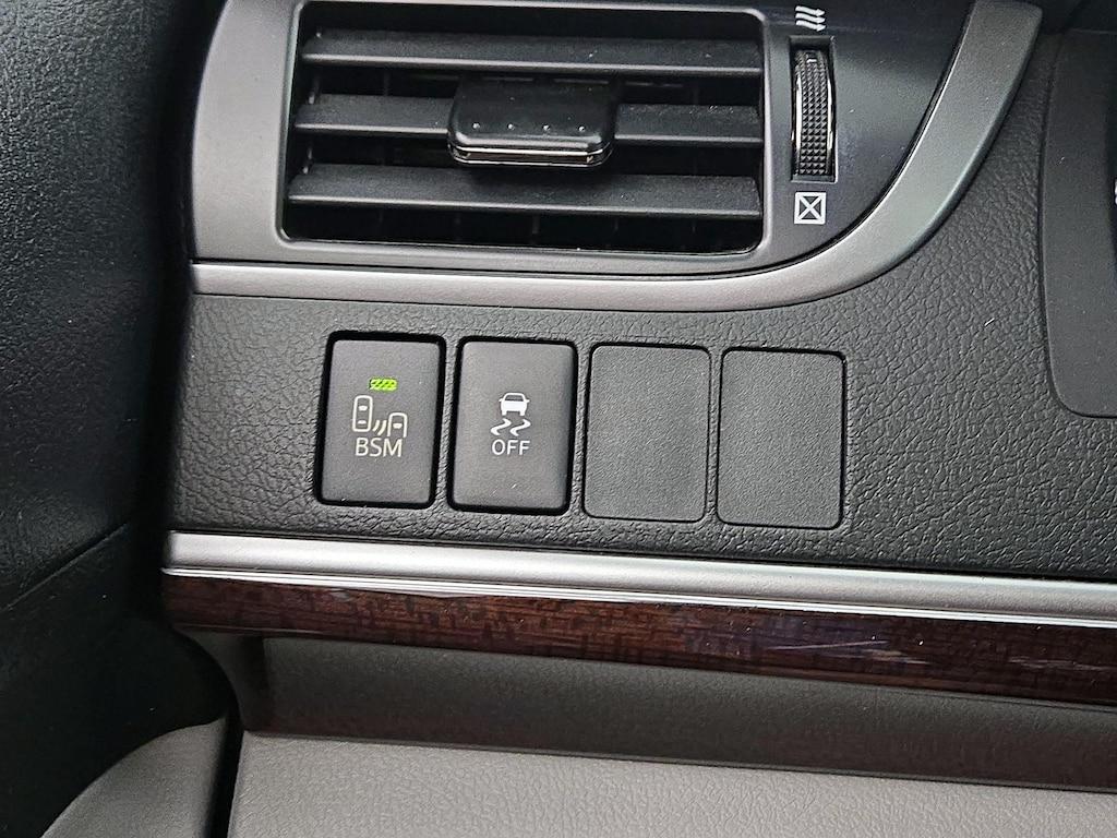 used 2013 Toyota Camry car, priced at $16,998