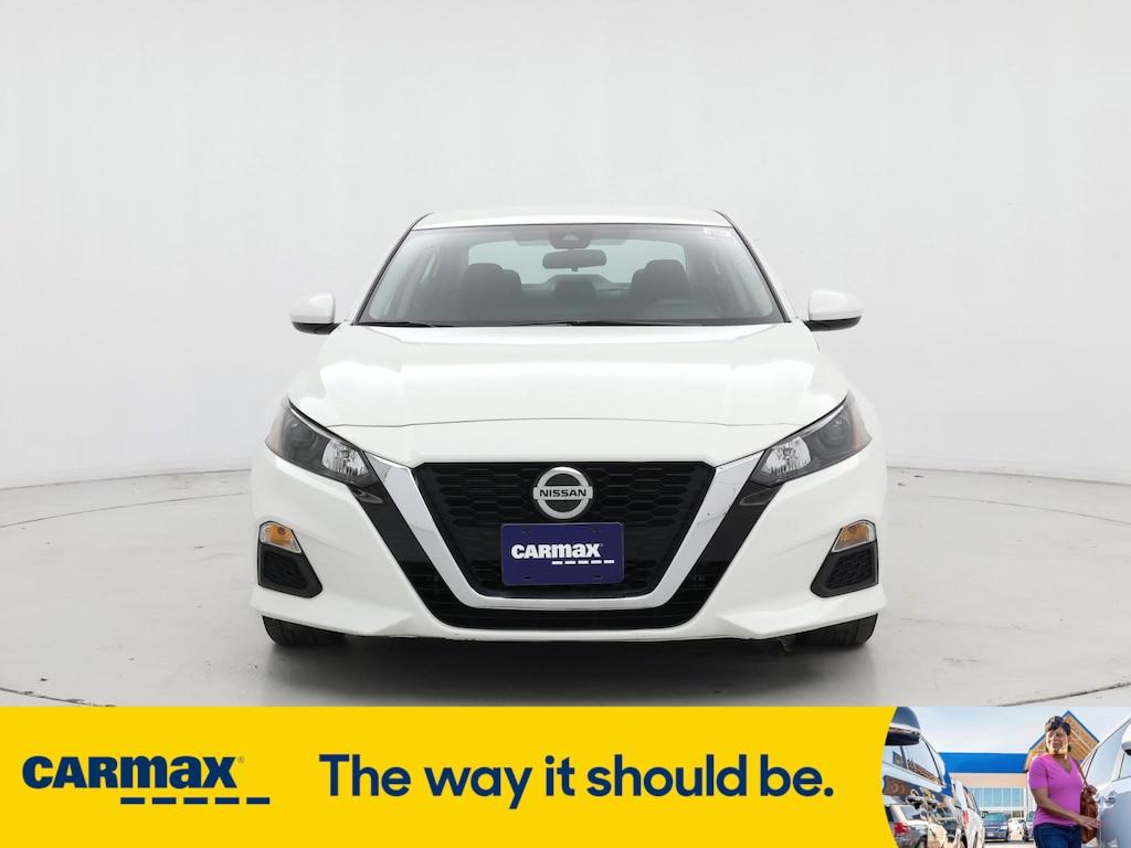 used 2022 Nissan Altima car, priced at $19,998