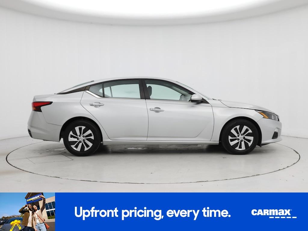 used 2022 Nissan Altima car, priced at $18,998