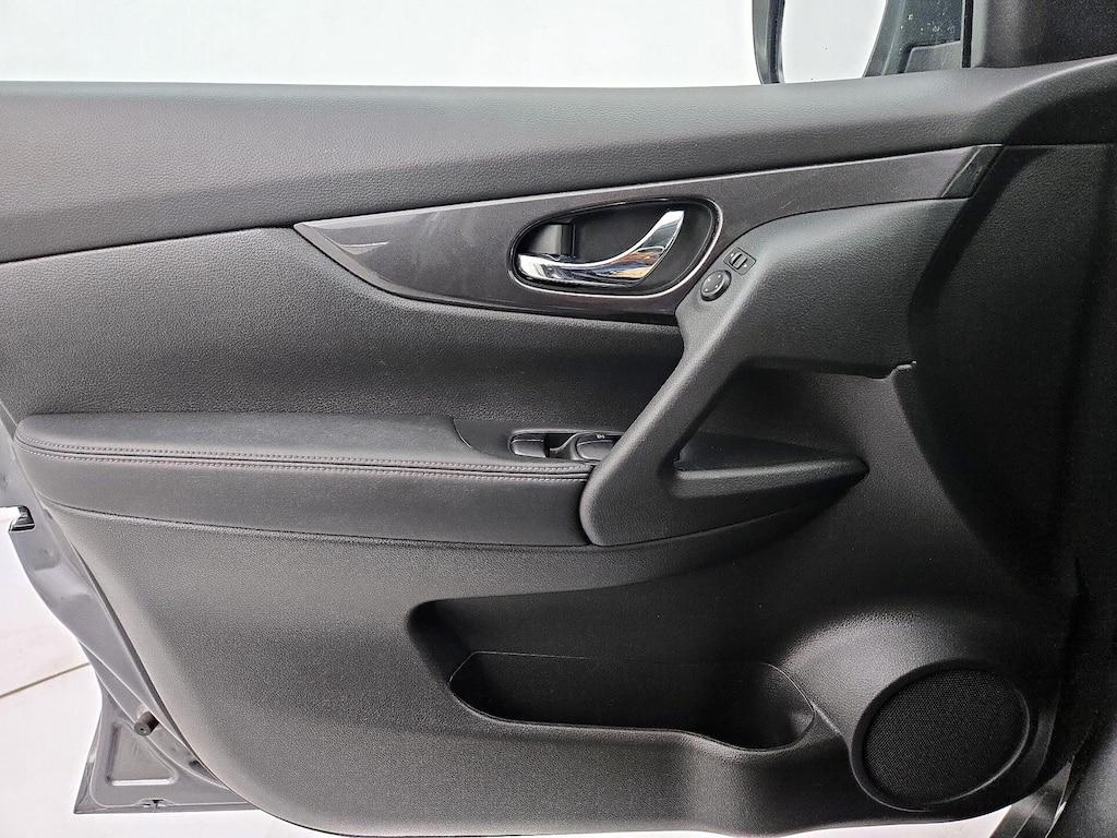 used 2020 Nissan Rogue car, priced at $23,998