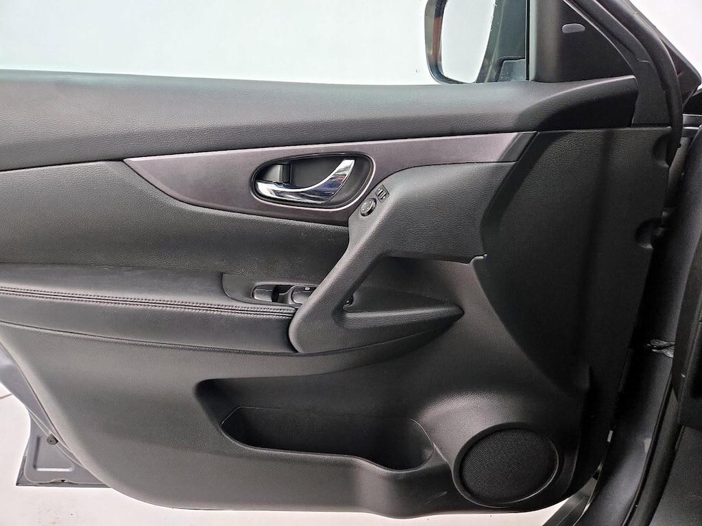 used 2016 Nissan Rogue car, priced at $14,998