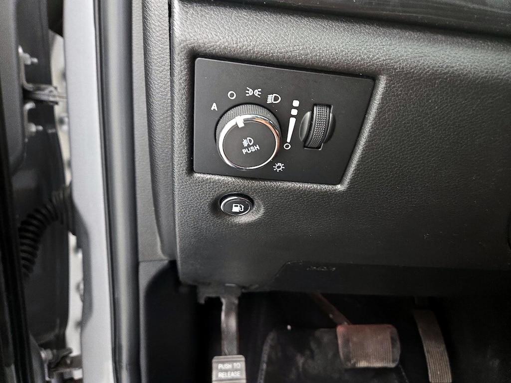 used 2021 Jeep Grand Cherokee car, priced at $25,998