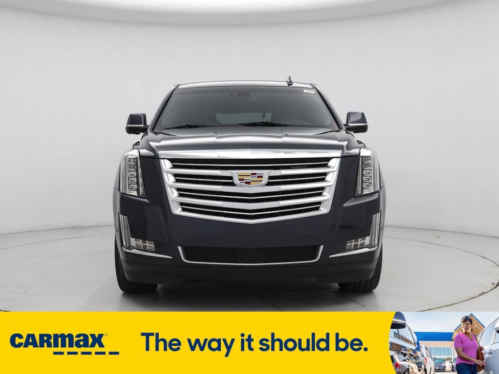 used 2019 Cadillac Escalade car, priced at $50,998