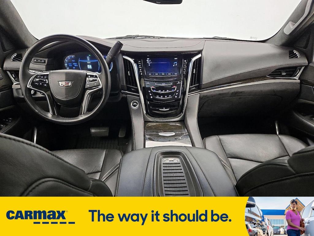 used 2019 Cadillac Escalade car, priced at $50,998