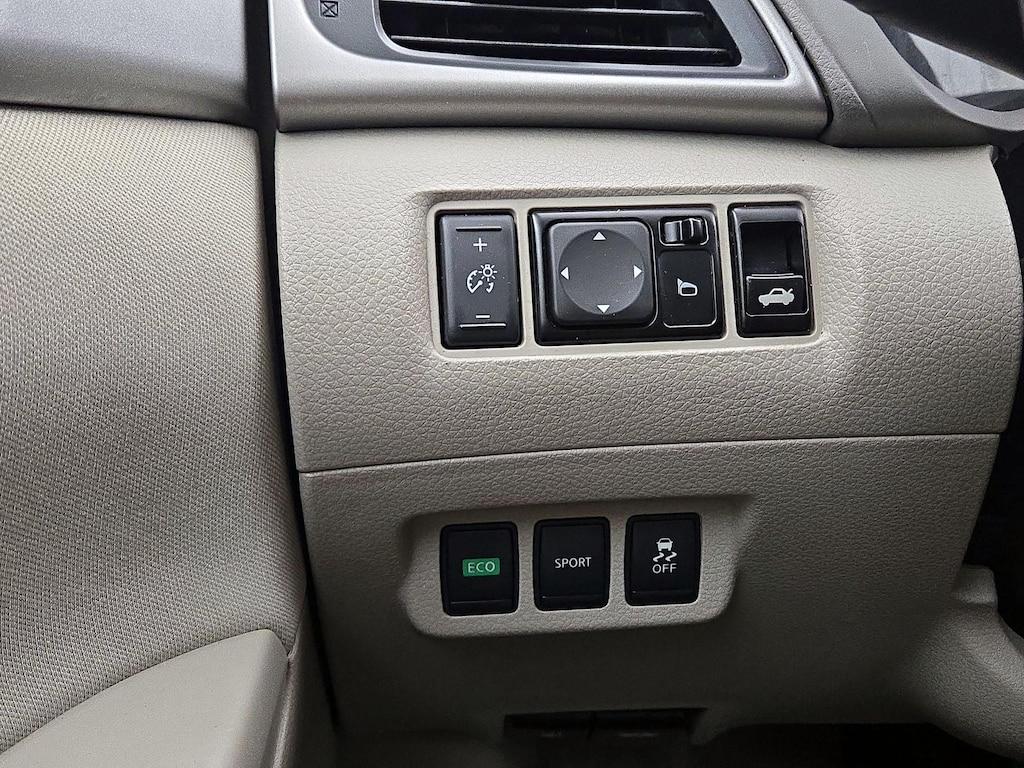 used 2014 Nissan Sentra car, priced at $13,599