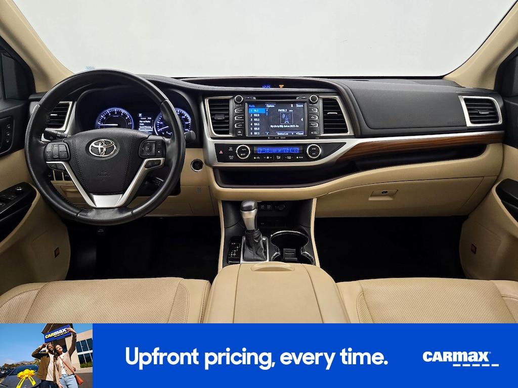 used 2018 Toyota Highlander car, priced at $30,998
