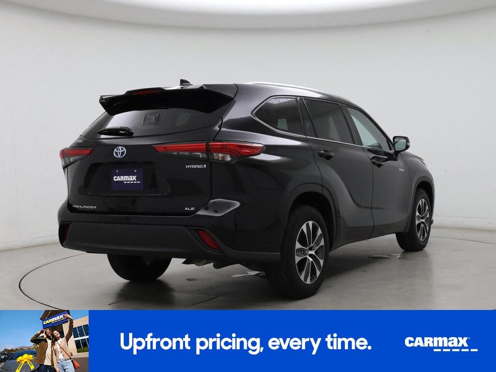 used 2021 Toyota Highlander Hybrid car, priced at $37,998